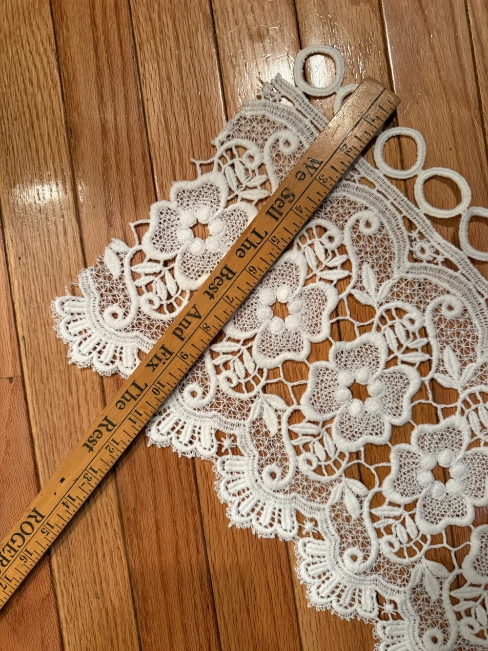 White Floral Lace Valance Elegant Home Accent cottage coquette Prairie country